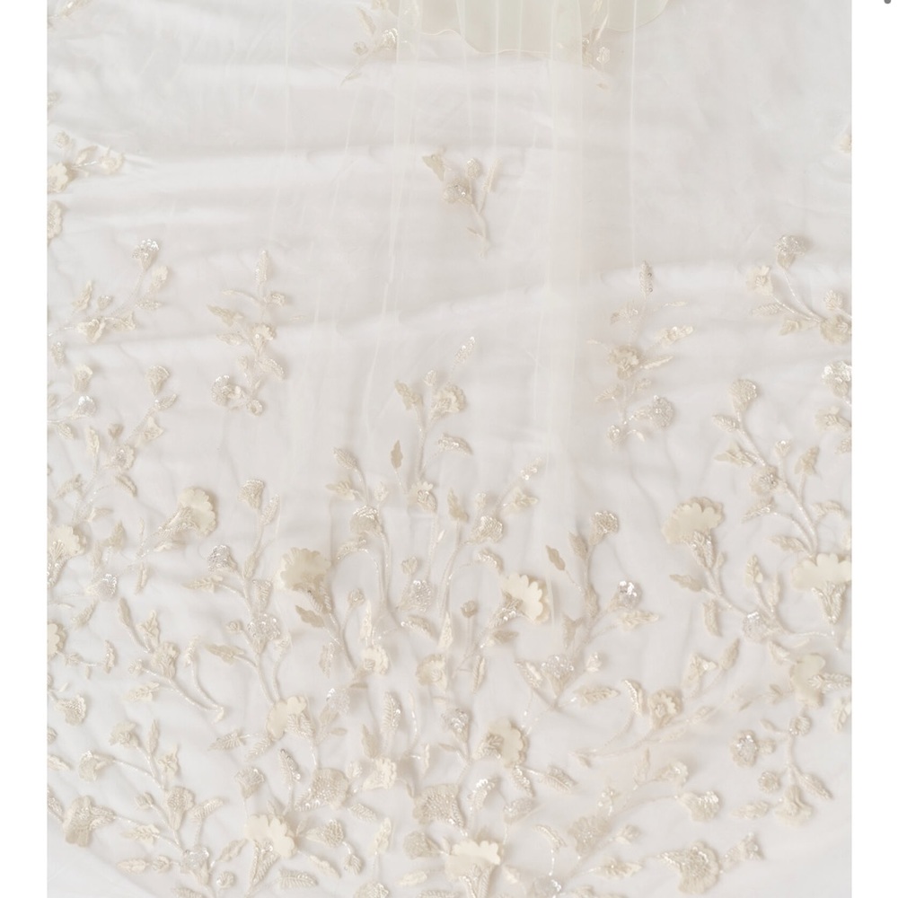 ISO Alexandra Grecco Primula Veil